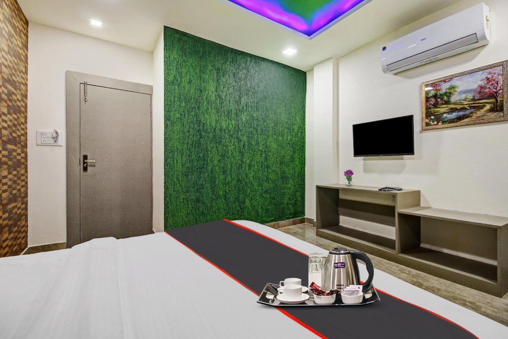 Super Collection O The Wishtler Hotel Bhopal Exterior photo
